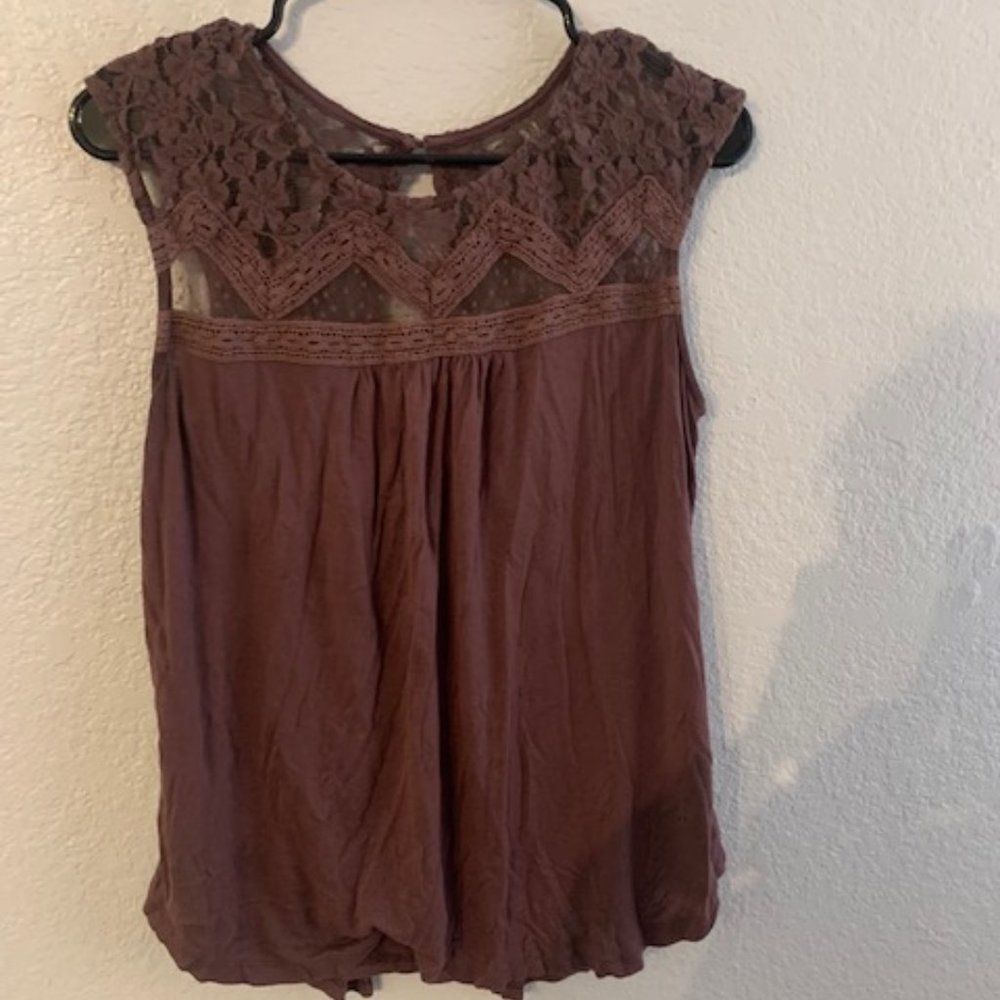 Maurice's Top Size Large